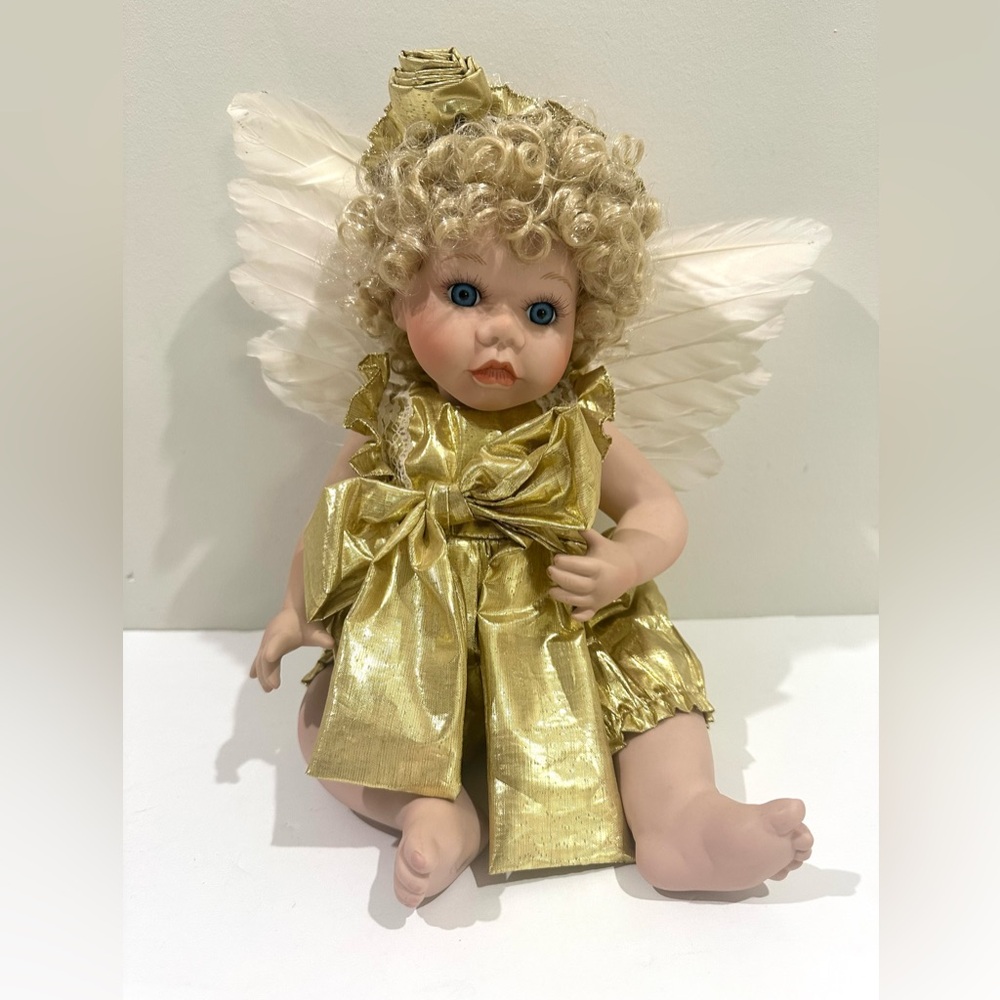 Vintage ANGEL LOVE" by Holly Hunt 15" Gold Angel Porcelain Doll RARE 904/1000